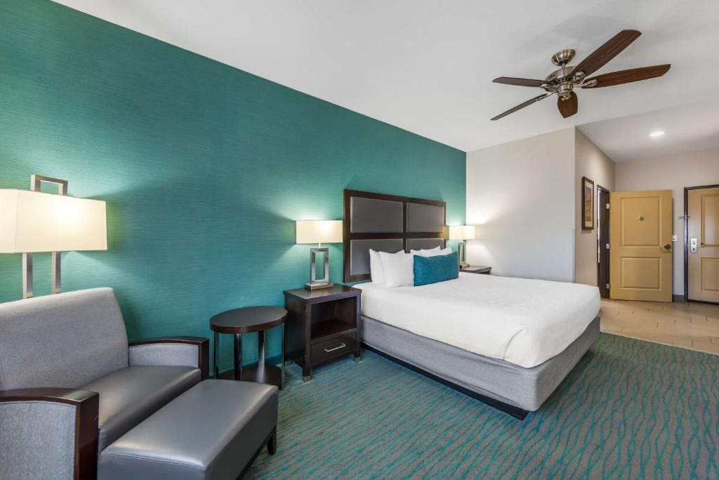 Best Western Plus Taft Inn - View 7