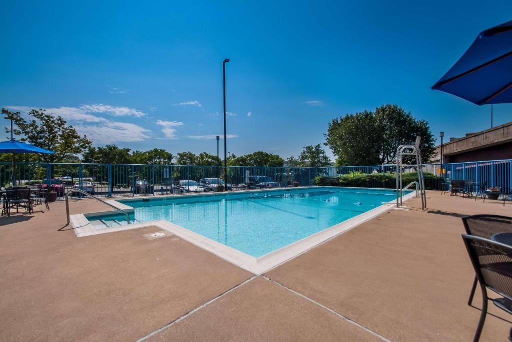 Best Western Springfield - View 3