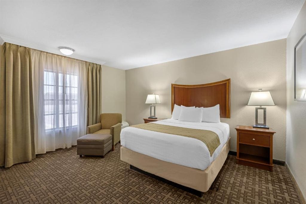 Best Western Swiss Clock Inn - View 2