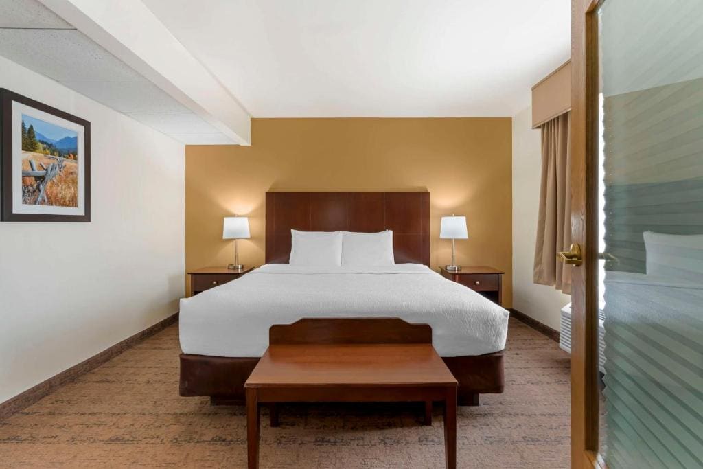 Best Western Yellowstone Crossing - View 7