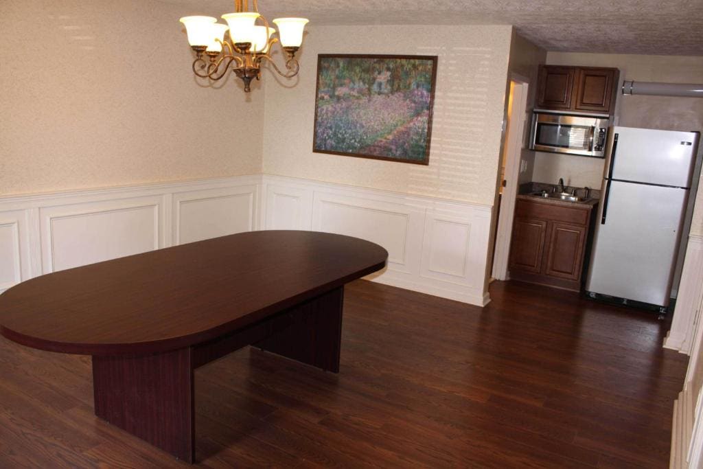Bluegrass Extended Stay - View 4