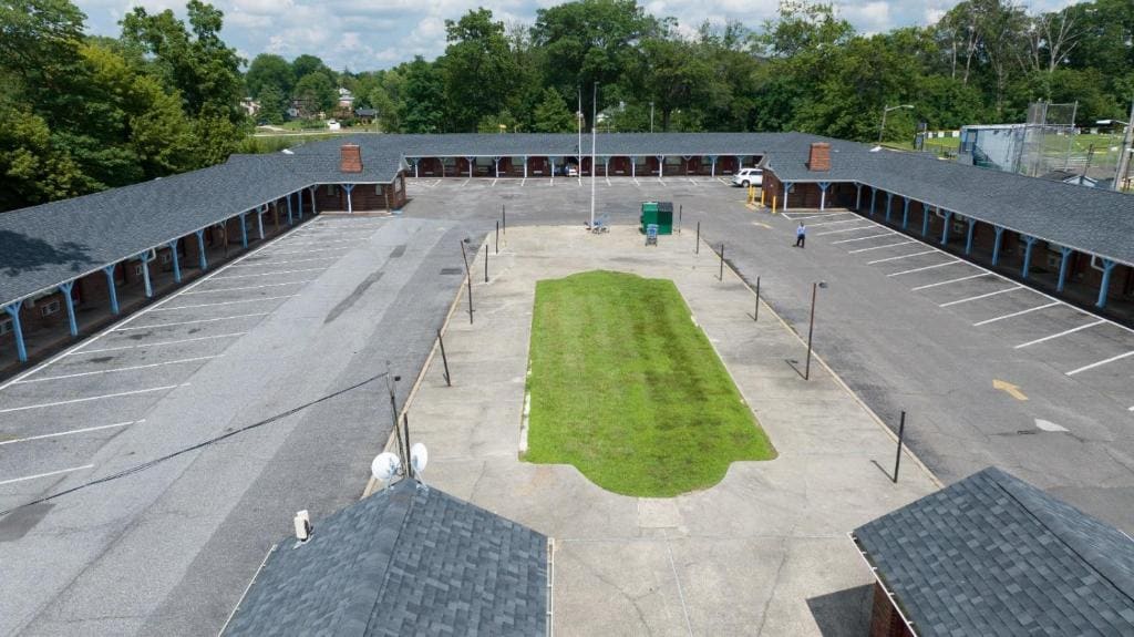 Budget Inn and Suites Mount Ephraim - View 3
