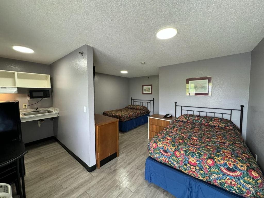 Live In Lodge Lilburn - View 6