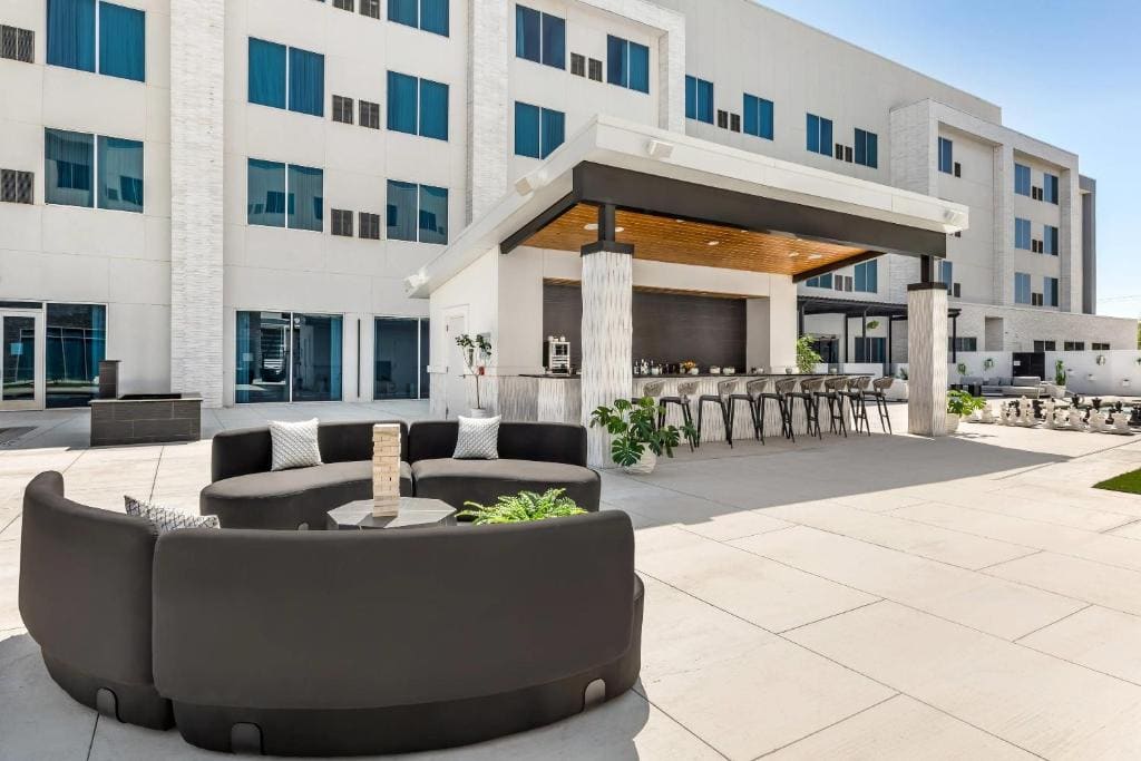 Cambria Hotel Waco University Riverfront - View 6