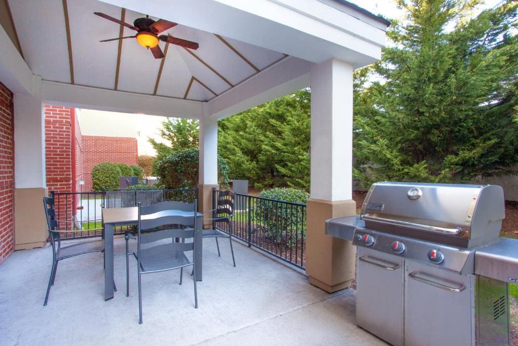 Candlewood Suites Virginia Beach Town Center by IHG - View 4