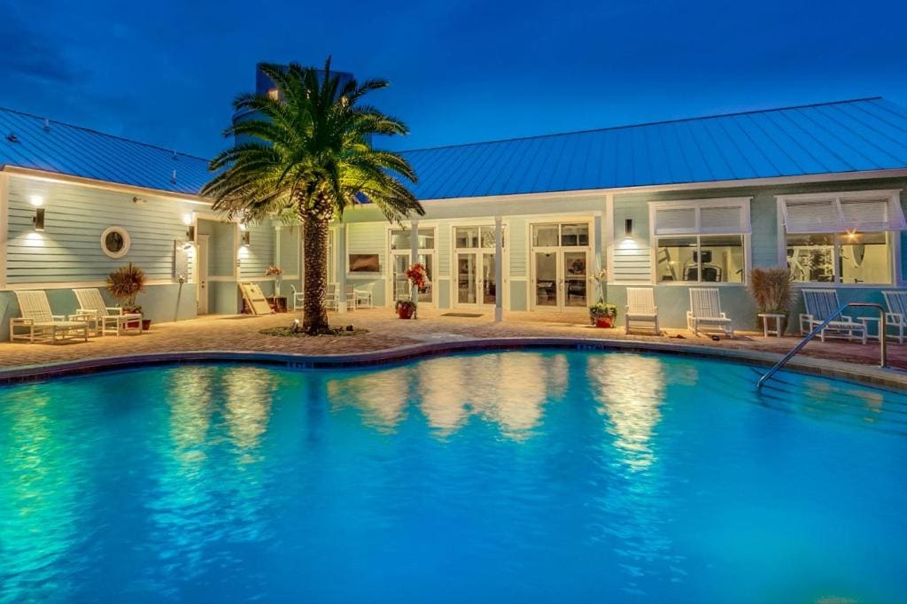 Cape Crossing Resort & Marina - View 3