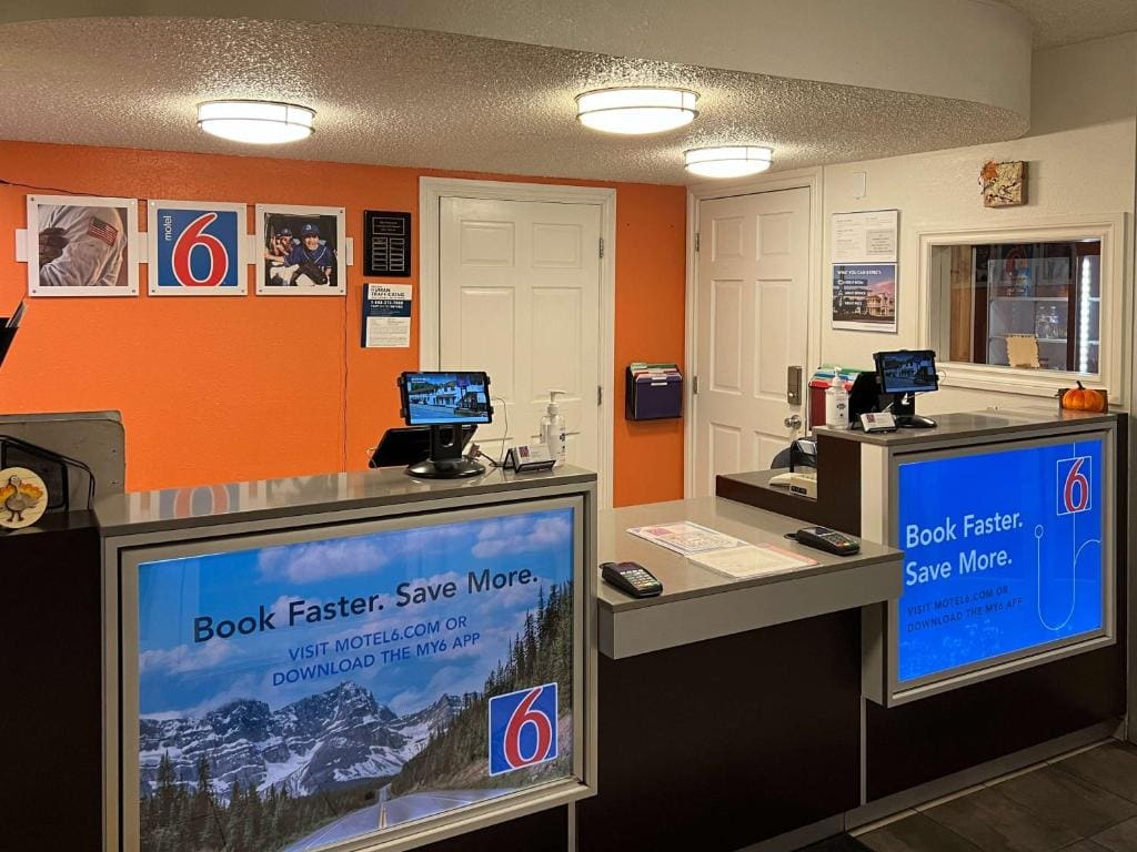 Motel 6-Butte, MT - Historic City Center - View 5