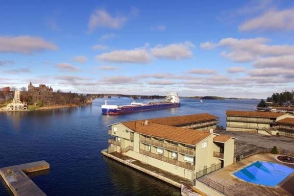 Capt Thomson's Resort - View 4