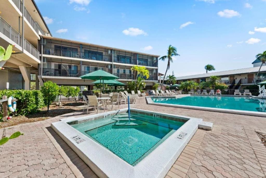 Caribbean Beach Club - View 5
