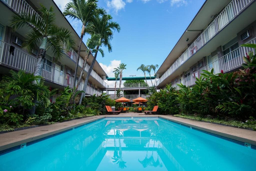 Pacific Marina Inn Airport - View 4