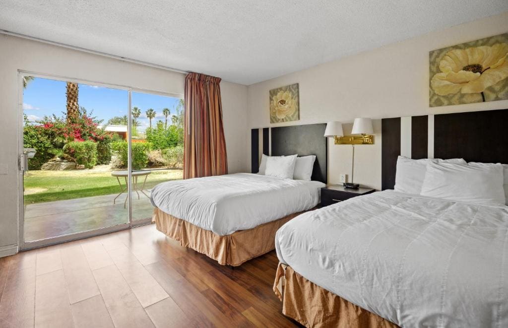 Sol Springs Inn - View 2