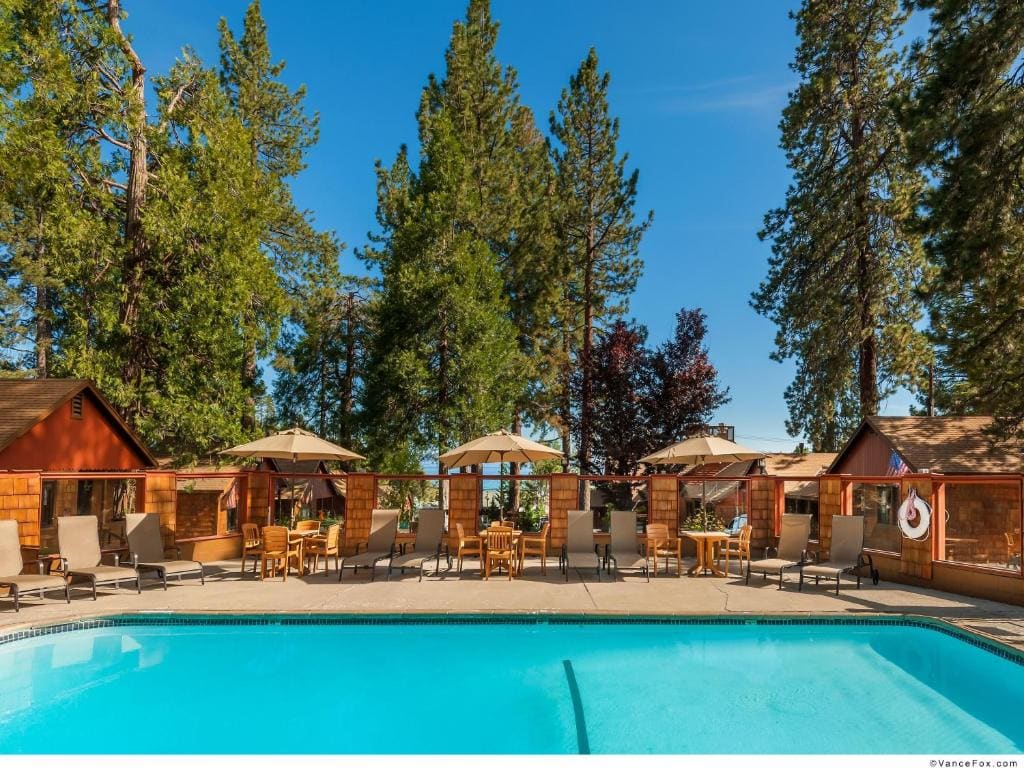 Cedar Glen Lodge - عرض 3