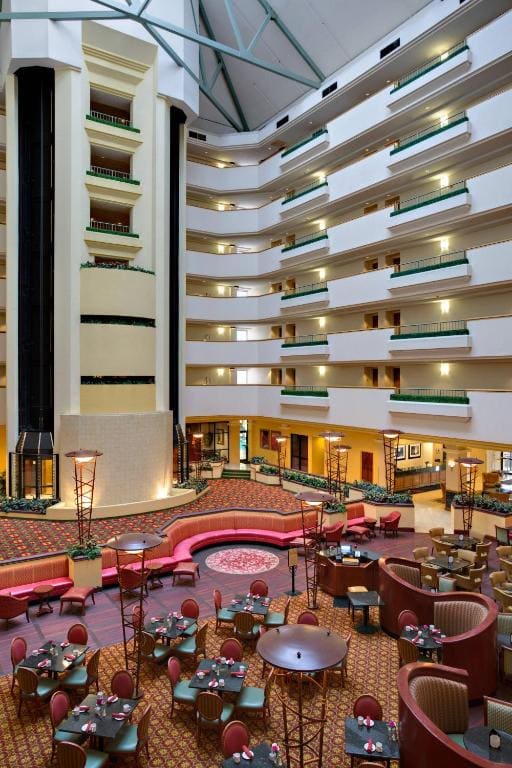 Radisson Hotel Cedar Rapids - View 3