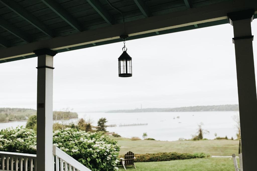 Chebeague Island Inn - Main view