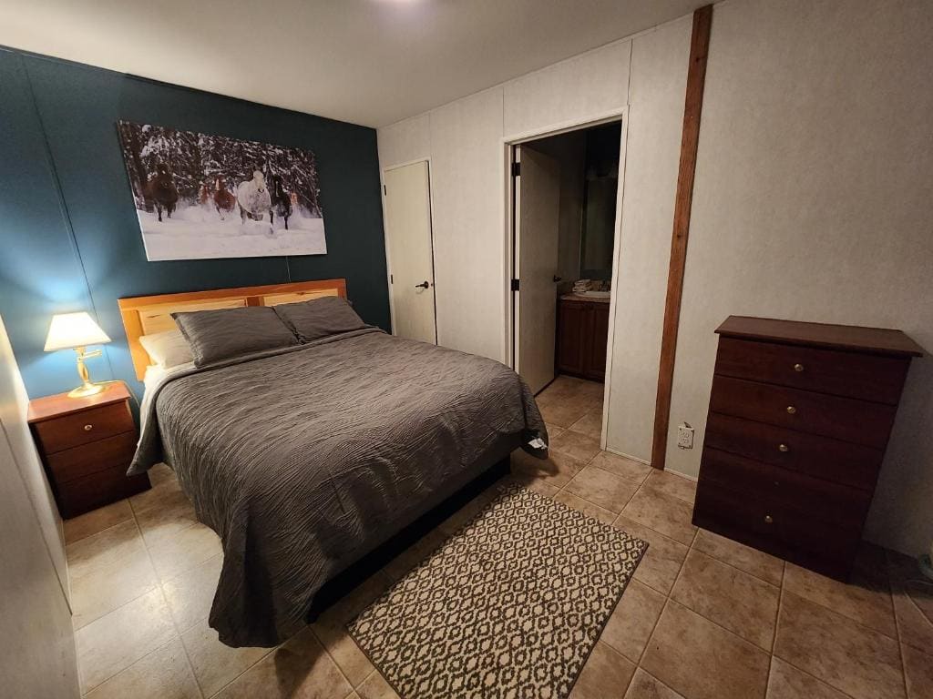 Circle R Motel - View 7