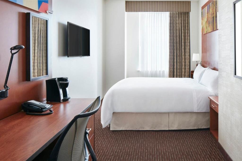 Club Quarters Hotel Rittenhouse Square, Philadelphia - View 7