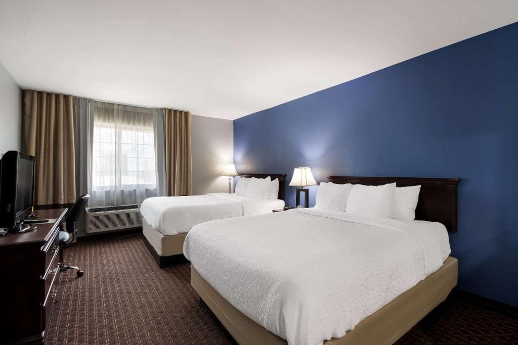 Quality Inn & Suites Oklahoma City North - View 2