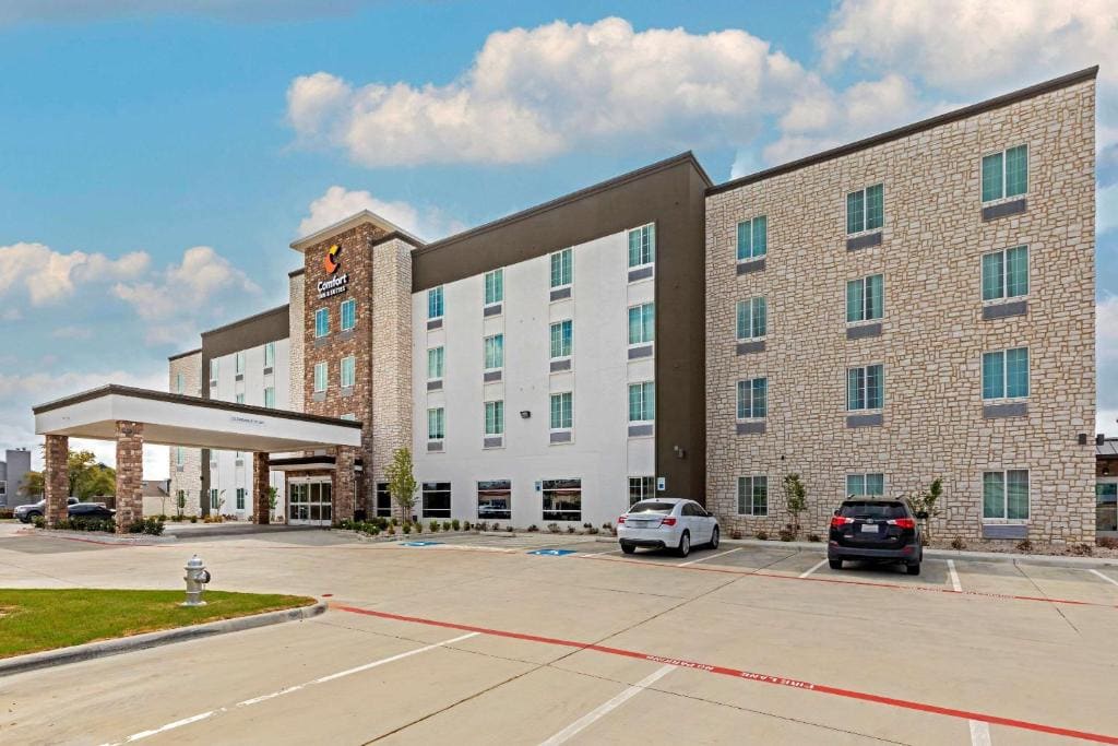 Comfort Inn & Suites Euless DFW West - Main view
