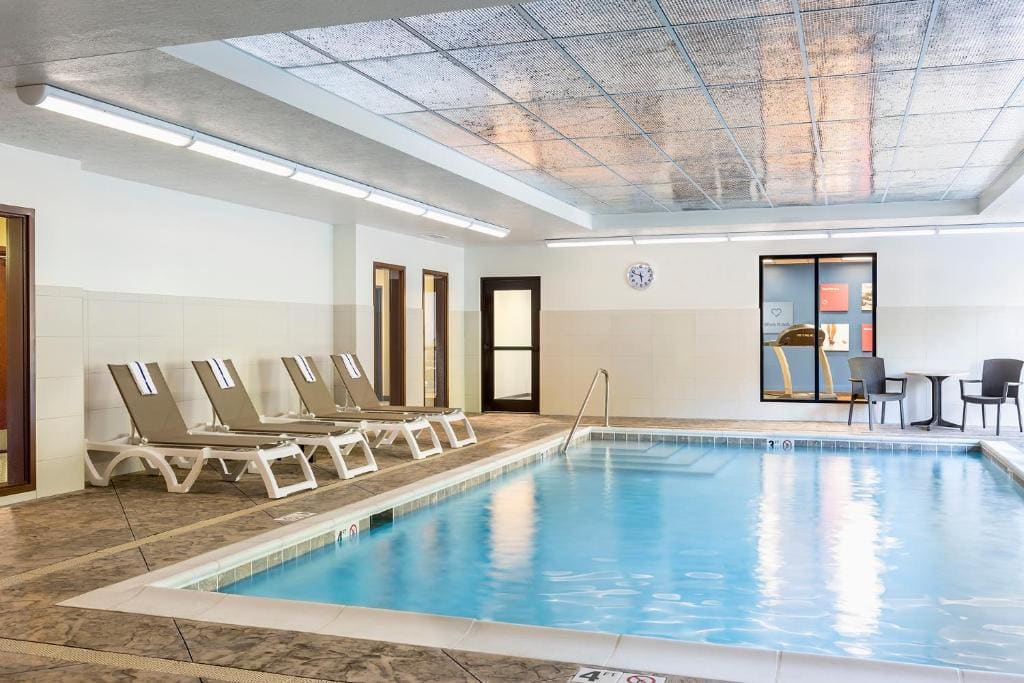 Comfort Suites Hartville-North Canton - View 4