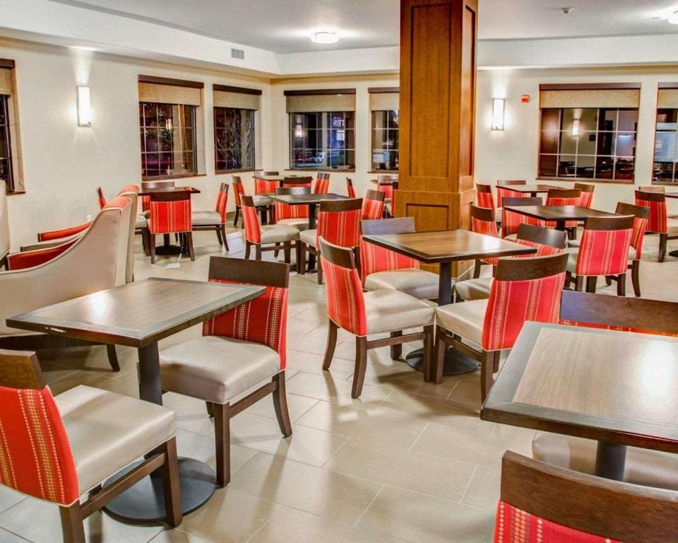 Comfort Suites Tyler South - View 3