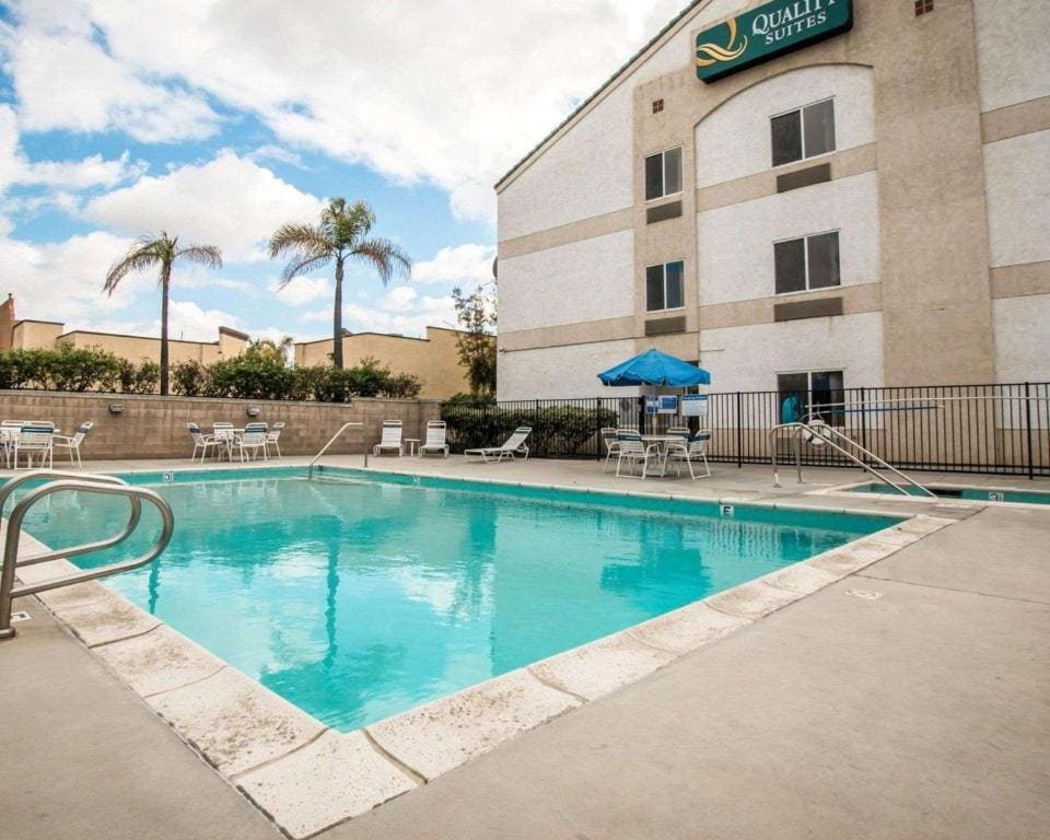 Quality Suites San Diego Otay Mesa - View 3