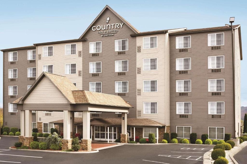 Country Inn & Suites by Radisson, Wytheville, VA - Main view