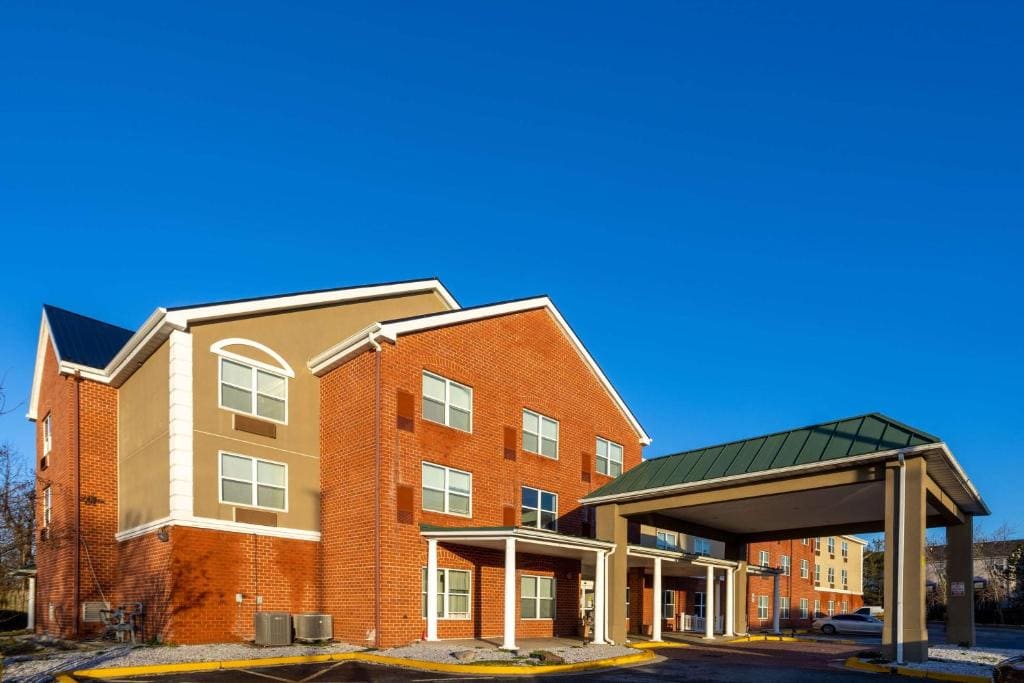 Wingate by Wyndham Waldorf - Washington DC Area - Main view