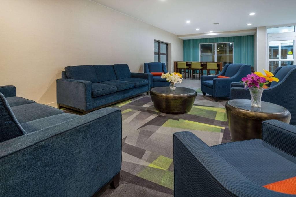 Wingate by Wyndham Waldorf - Washington DC Area - View 4