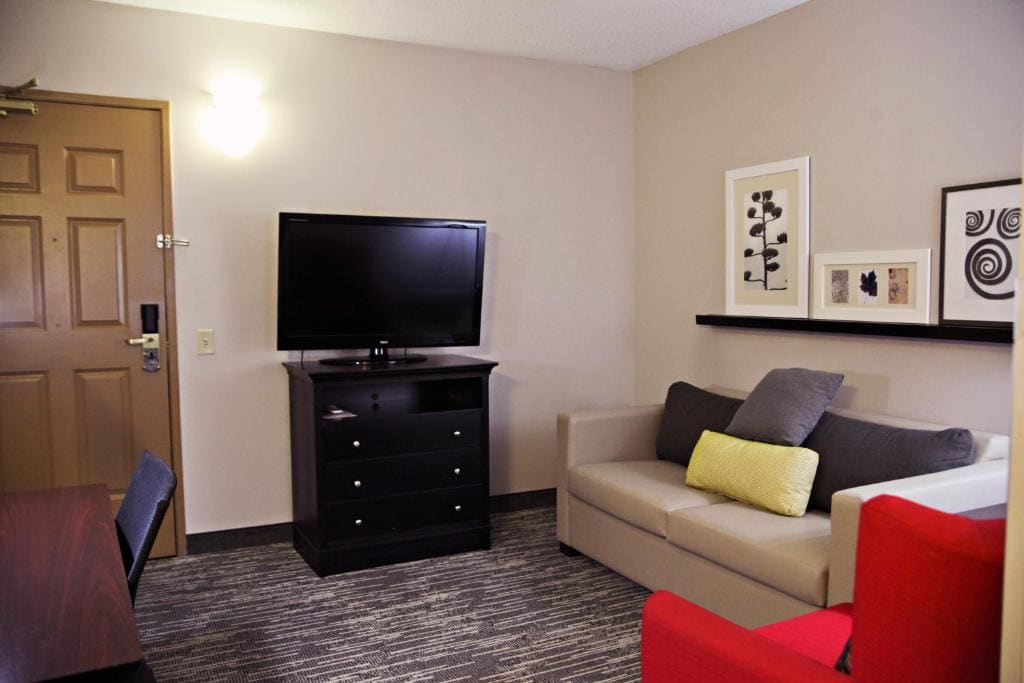 Country Inn & Suites by Radisson, Frackville - View 7