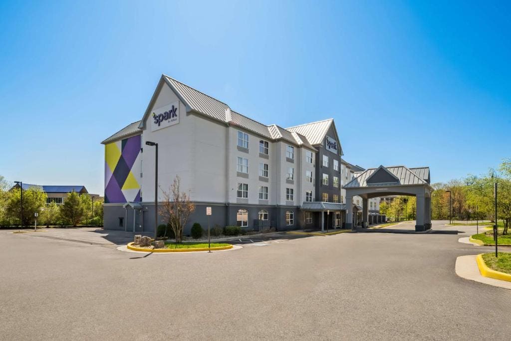 Spark By Hilton Woodbridge - Main view