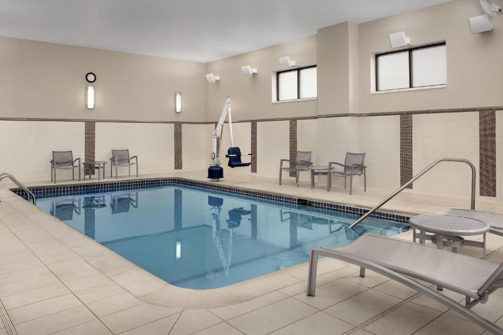 Courtyard by Marriott Syracuse Downtown at Armory Square - View 3