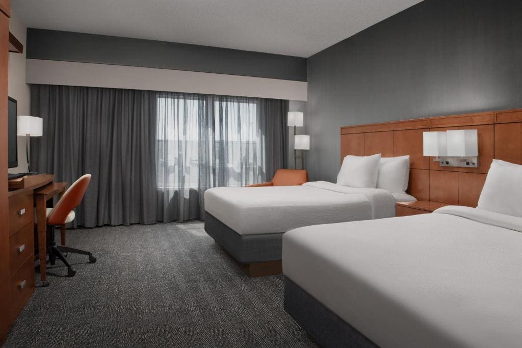 Courtyard by Marriott Syracuse Downtown at Armory Square - View 2