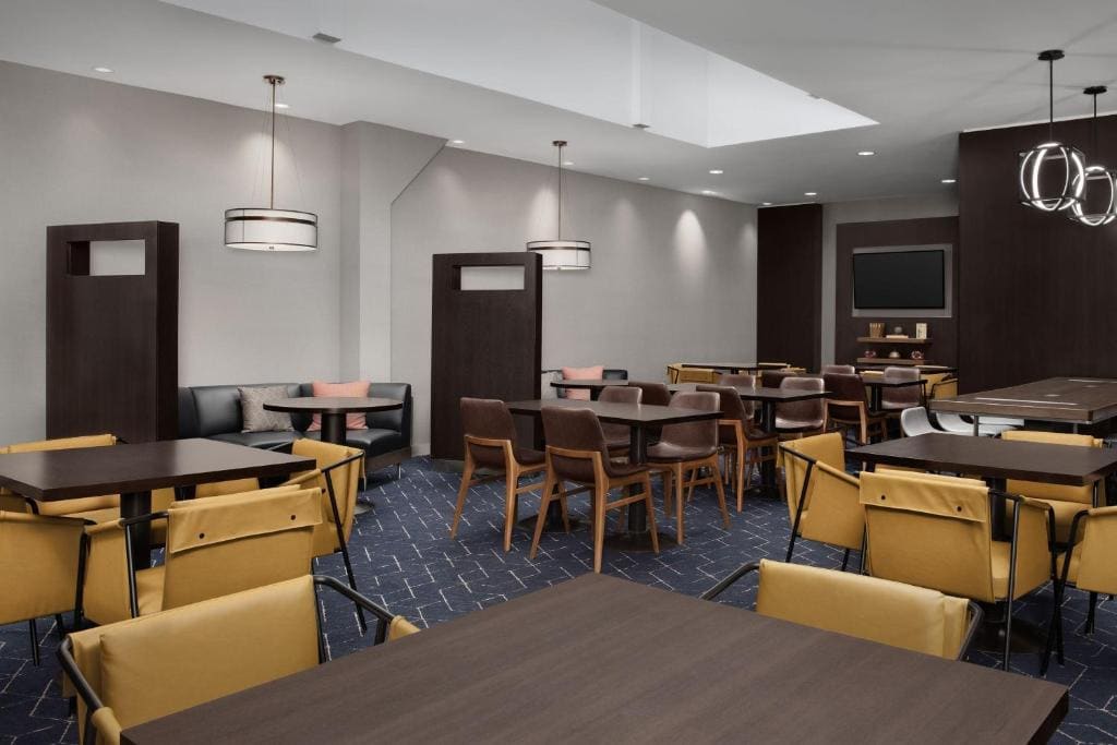 Courtyard by Marriott Syracuse Downtown at Armory Square - View 5