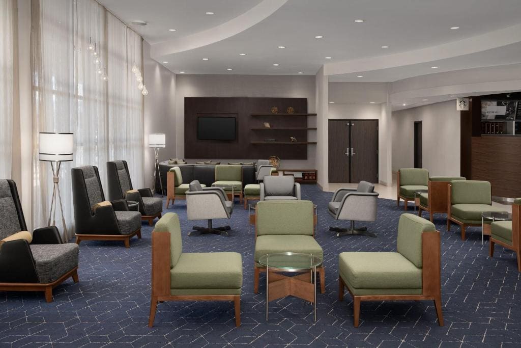 Courtyard by Marriott Syracuse Downtown at Armory Square - View 4