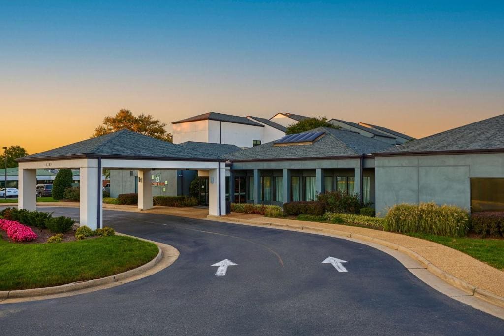 Courtyard by Marriott Fairfax Fair Oaks - Main view