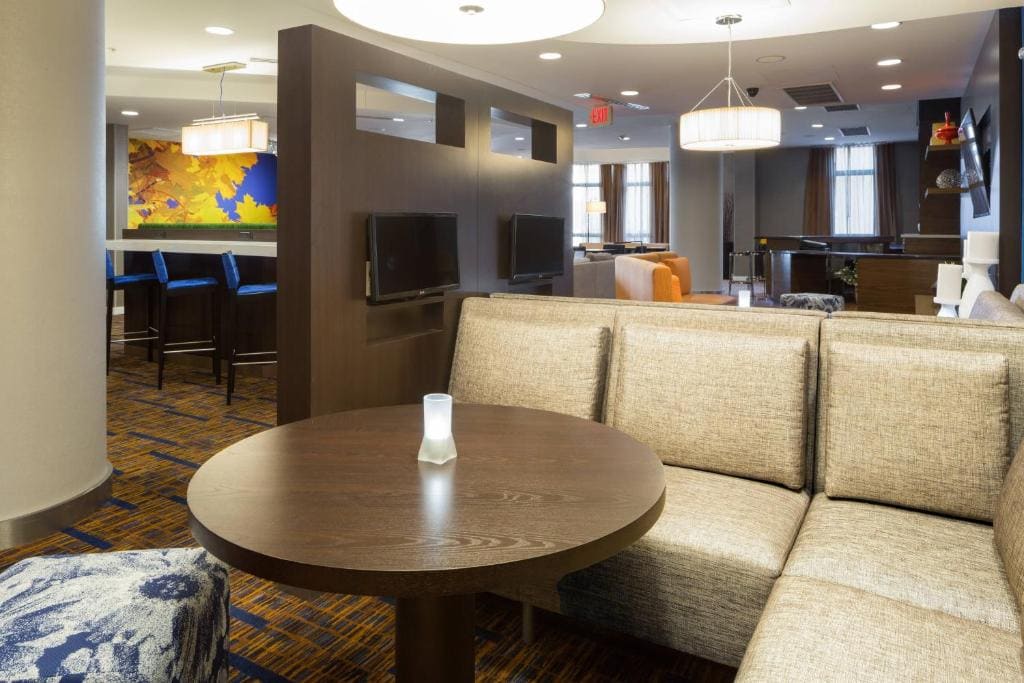 Courtyard by Marriott Houston Galleria - View 6