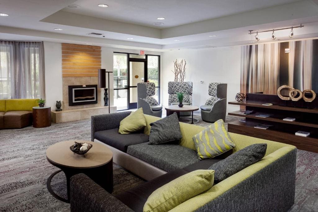 Courtyard by Marriott Stockton - View 3