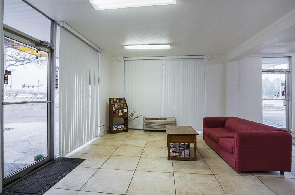 Motel 6-Brinkley, AR - View 3