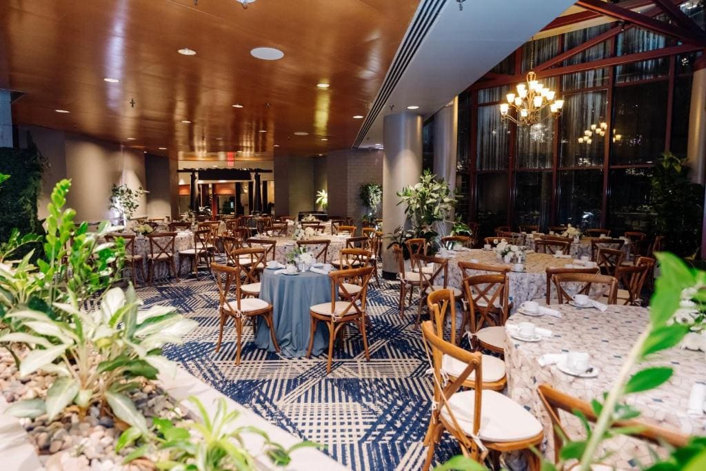 Crowne Plaza Atlanta Perimeter at Ravinia by IHG - View 3