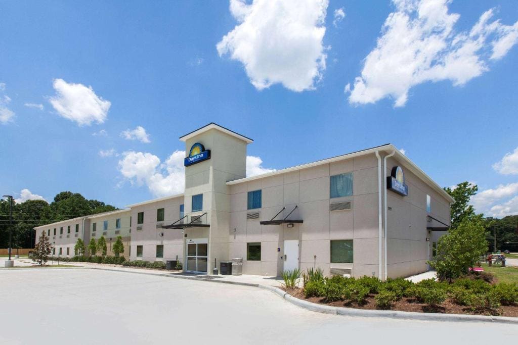 Days Inn by Wyndham Baton Rouge Airport - Main view