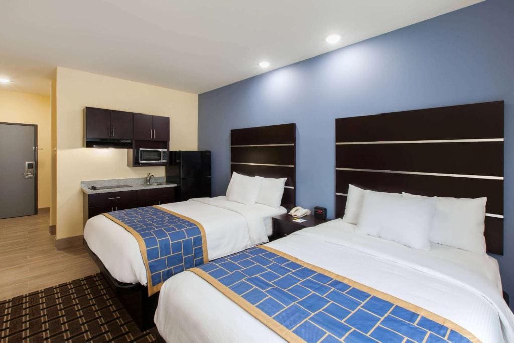Days Inn by Wyndham Baton Rouge Airport - View 6
