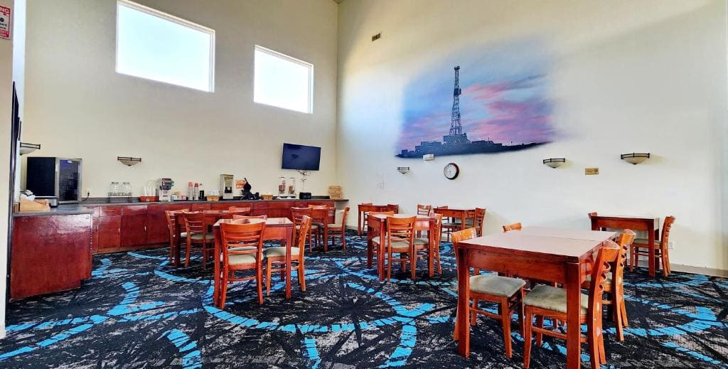 FairBridge Inn & Suites Canadian - View 5