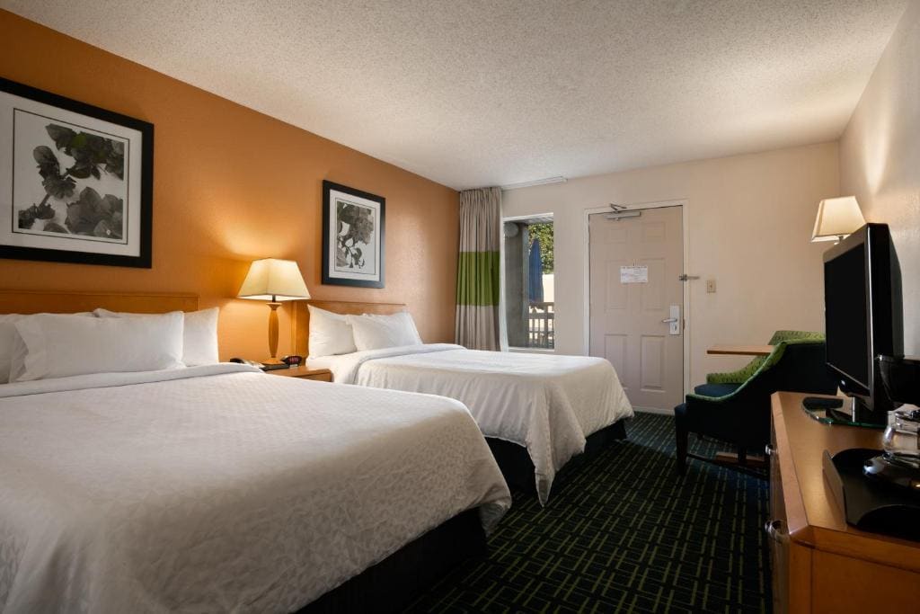 Days Inn by Wyndham Chattanooga/Hamilton Place - View 6
