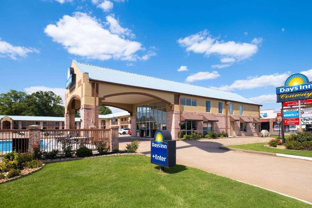 Days Inn by Wyndham Conway - View 4