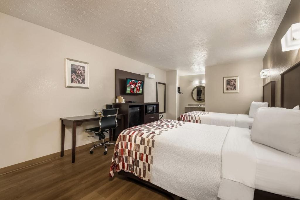 Red Roof Inn Crossville - View 6