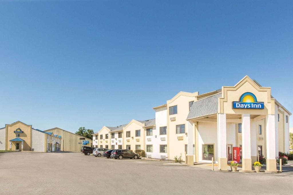 Days Inn by Wyndham Effingham - Main view