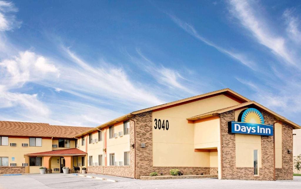 Days Inn by Wyndham Fort Dodge - Main view