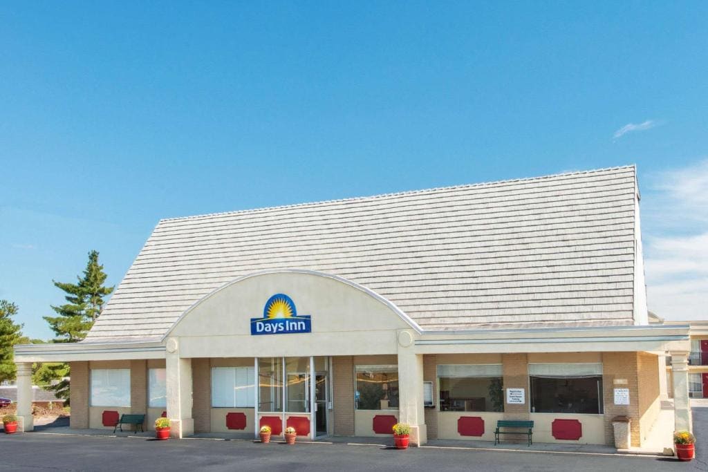 Days Inn by Wyndham Frankfort - Main view
