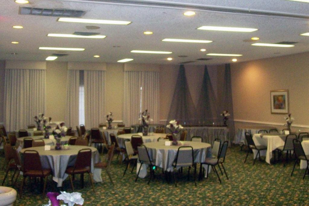 Days Inn by Wyndham Georgetown - View 7