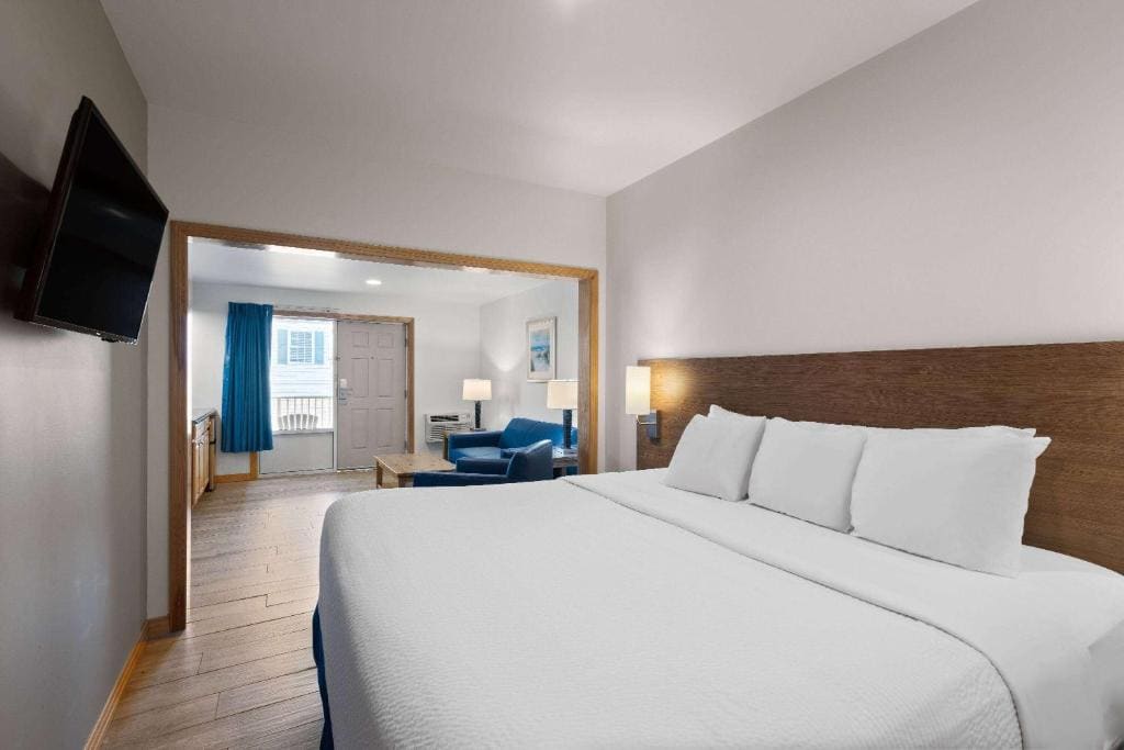 Days Inn by Wyndham Kill Devil Hills Oceanfront - Wilbur - View 7